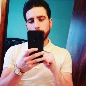 Meet your Posher, Alvaro